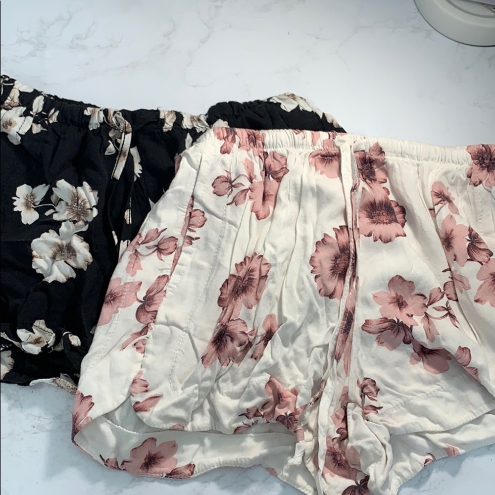 Brandy Melville Flowy Floral Shorts bundle